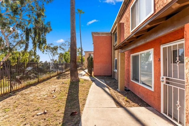 1623 Pentecost Way 3, San Diego, CA 92105