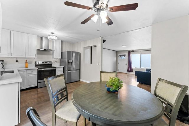 1623 Pentecost Way 3, San Diego, CA 92105