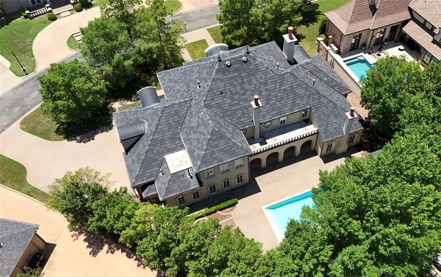 5709 Mistletoe Court, Oklahoma City, OK 73142