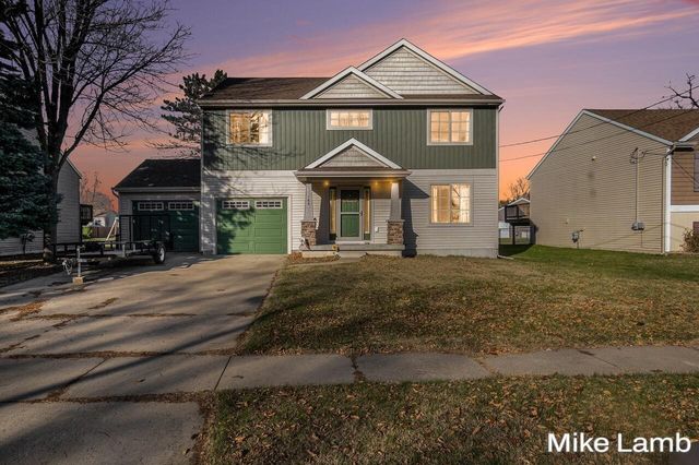 163 Grove Street, Sparta, MI 49345