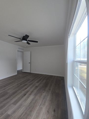 1 Granite Drive, North Hampton, NH 03862