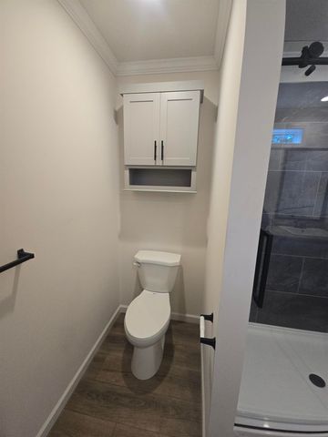 1 Granite Drive, North Hampton, NH 03862