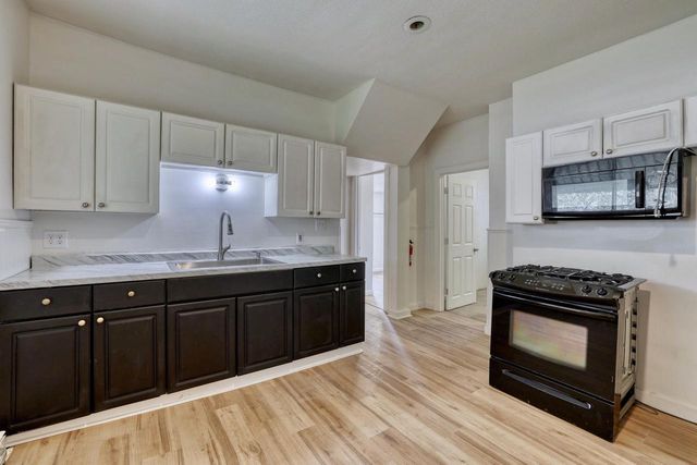 3846 Pulaski AVENUE, Cudahy, WI 53110
