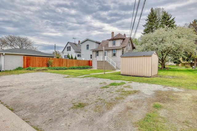 3846 Pulaski AVENUE, Cudahy, WI 53110