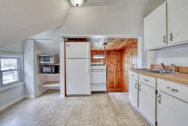 3846 Pulaski AVENUE, Cudahy, WI 53110