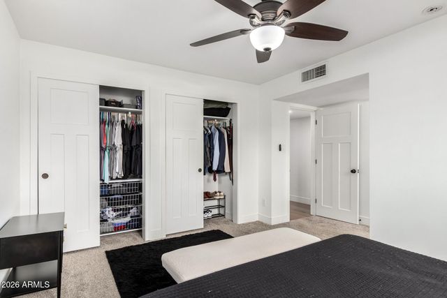 3839 E WHITTON Avenue, Phoenix, AZ 85018