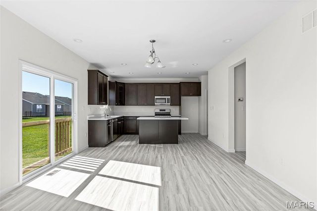 16769 Pebble Stone Drive, Florissant, MO 63031