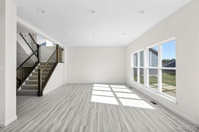 16769 Pebble Stone Drive, Florissant, MO 63031