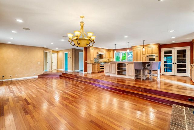 W3045 Old Highway 16, West Salem, WI 54669