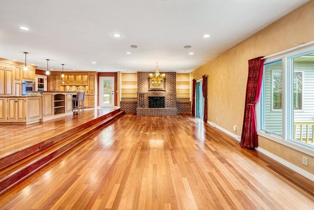 W3045 Old Highway 16, West Salem, WI 54669