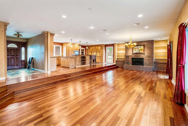 W3045 Old Highway 16, West Salem, WI 54669