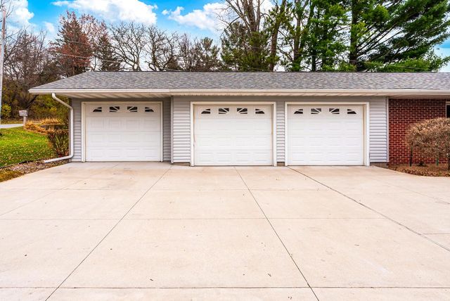 W3045 Old Highway 16, West Salem, WI 54669