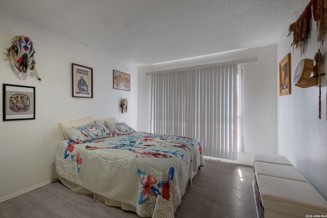 6602 SPRING LARK ST, San Antonio, TX 78249