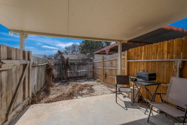 6602 SPRING LARK ST, San Antonio, TX 78249