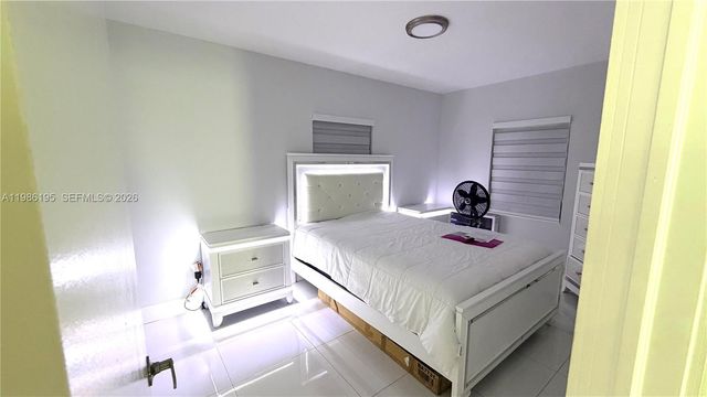 14401 Boggs Dr, Miami, FL 33176