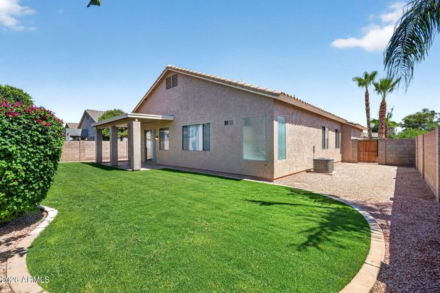 2618 E SANTA ROSA Drive, Gilbert, AZ 85234
