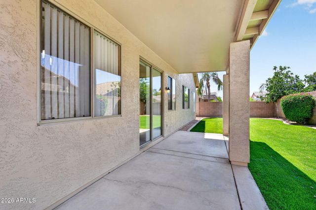 2618 E SANTA ROSA Drive, Gilbert, AZ 85234