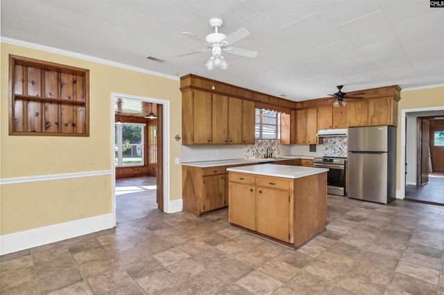 729 Magnolia Street, Pelion, SC 29123