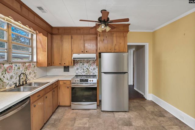 729 Magnolia Street, Pelion, SC 29123