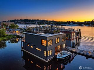 2821 Fairview Avenue E #5, Seattle, WA 98102