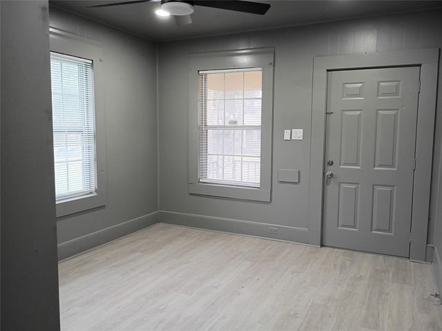 7815 Dayton Street, Houston, TX 77012