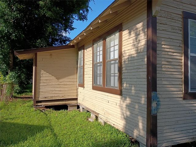7815 Dayton Street, Houston, TX 77012