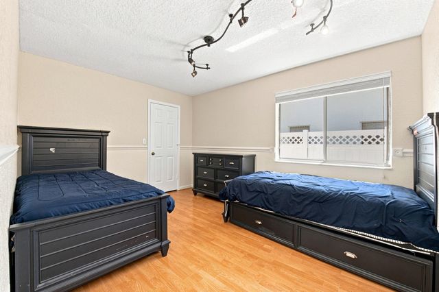 6013 NW 47th Place, Coral Springs, FL 33067