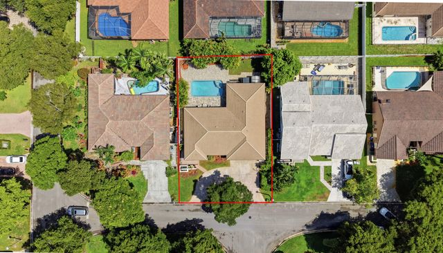 6013 NW 47th Place, Coral Springs, FL 33067