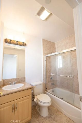 364 W Wilson Avenue 3, Glendale, CA 91203
