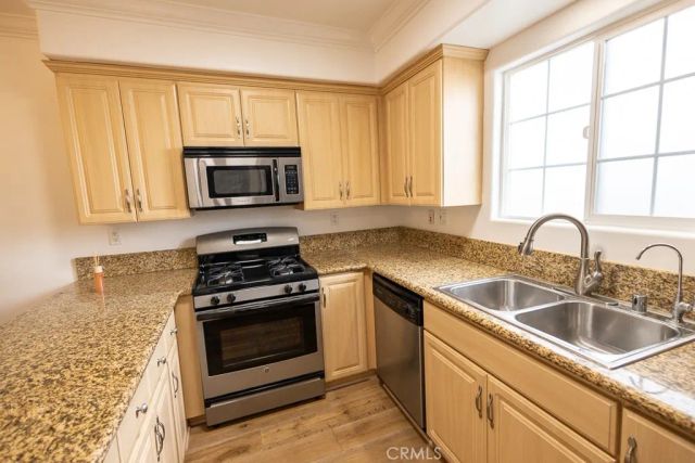 364 W Wilson Avenue 3, Glendale, CA 91203