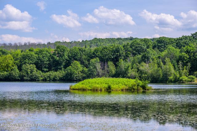 105 Norton Road, Austerlitz, NY 12017