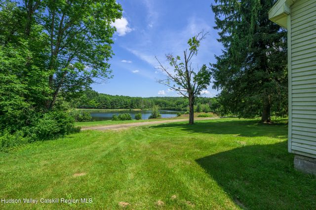 105 Norton Road, Austerlitz, NY 12017