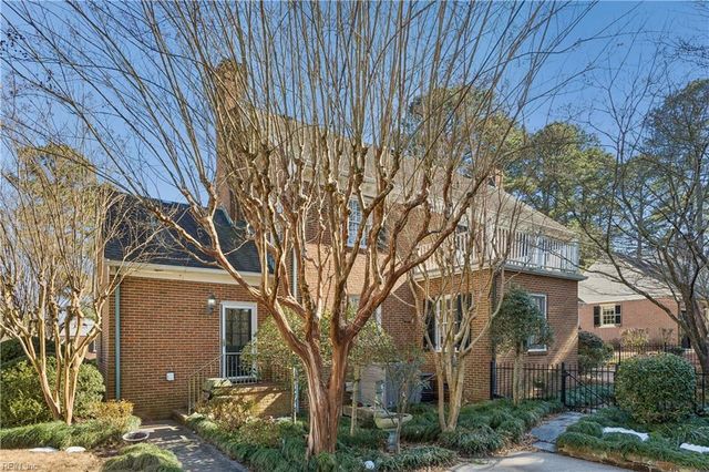 611 Jones ST, Suffolk, VA 23434