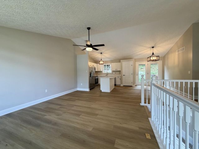 2098 Canyon Court, Hebron, KY 41048