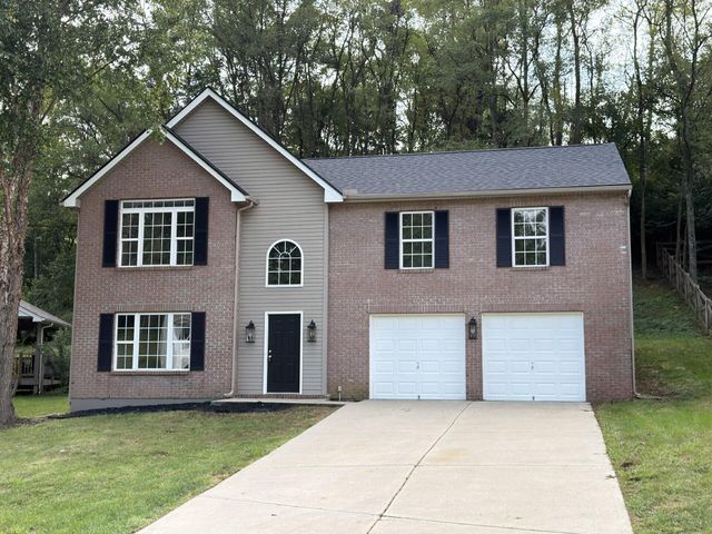 2098 Canyon Court, Hebron, KY 41048
