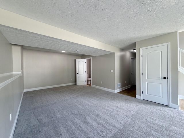 2098 Canyon Court, Hebron, KY 41048