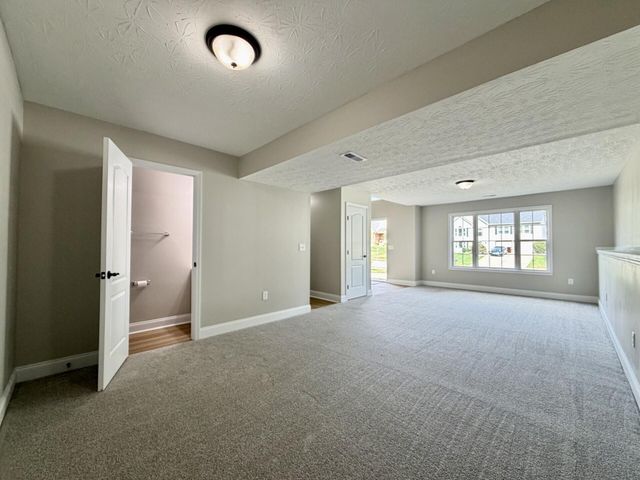 2098 Canyon Court, Hebron, KY 41048
