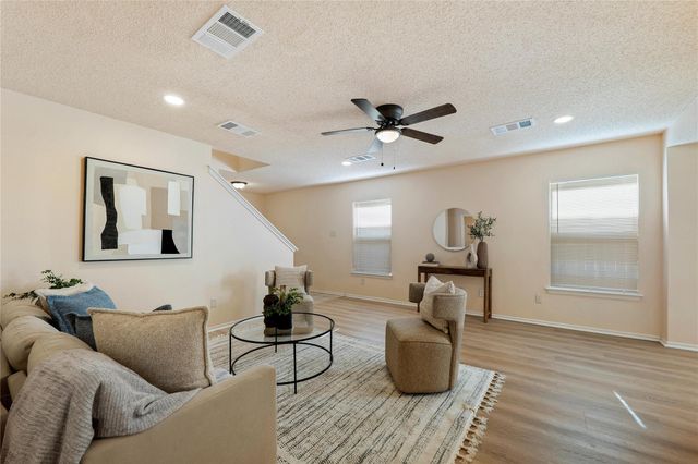 2600 Andres WAY, Round Rock, TX 78664