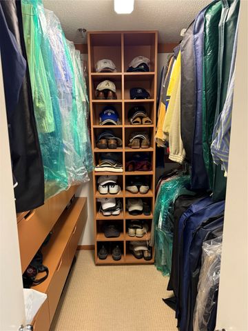 3920 Grand Avenue 5TE, Des Moines, IA 50312