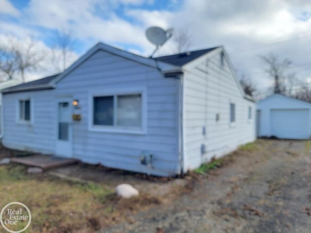 684 Cameron Street, Pontiac, MI 48340