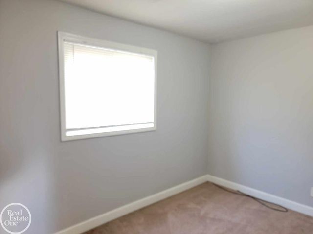 684 Cameron Street, Pontiac, MI 48340