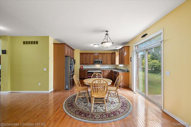 24354 Amanda Lane, Novi, MI 48375