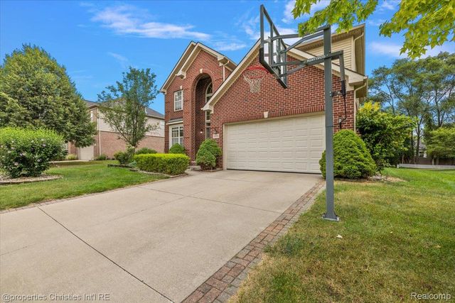 24354 Amanda Lane, Novi, MI 48375