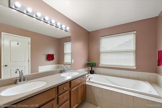 24354 Amanda Lane, Novi, MI 48375