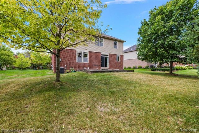 24354 Amanda Lane, Novi, MI 48375