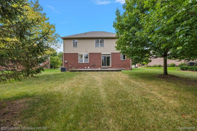 24354 Amanda Lane, Novi, MI 48375