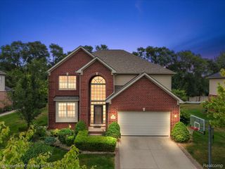 24354 Amanda Lane, Novi, MI 48375