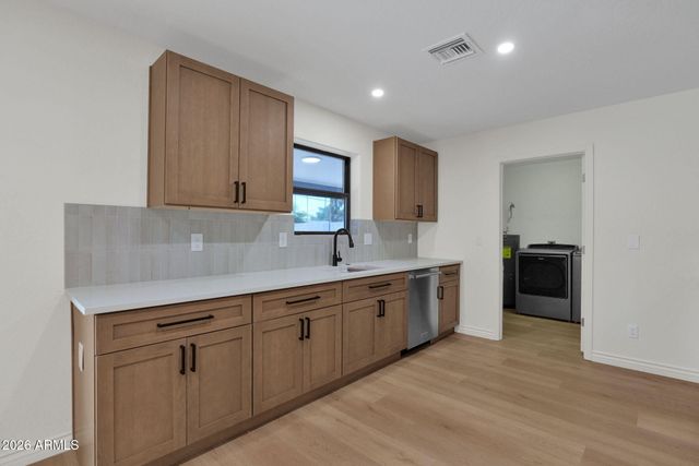 4536 N 17th Avenue, Phoenix, AZ 85015