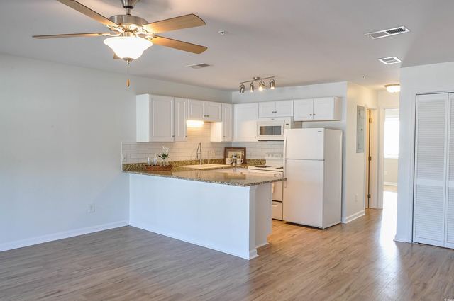 510 Fairwood Lakes Dr Unit 21O, Myrtle Beach, SC 29588