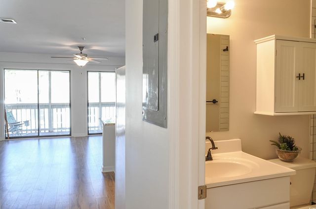 510 Fairwood Lakes Dr Unit 21O, Myrtle Beach, SC 29588